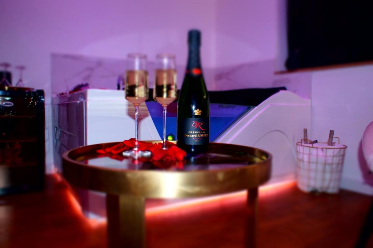 Le Venus - Appartement Spa Privatif Balneo Sauna 디종 외부 사진